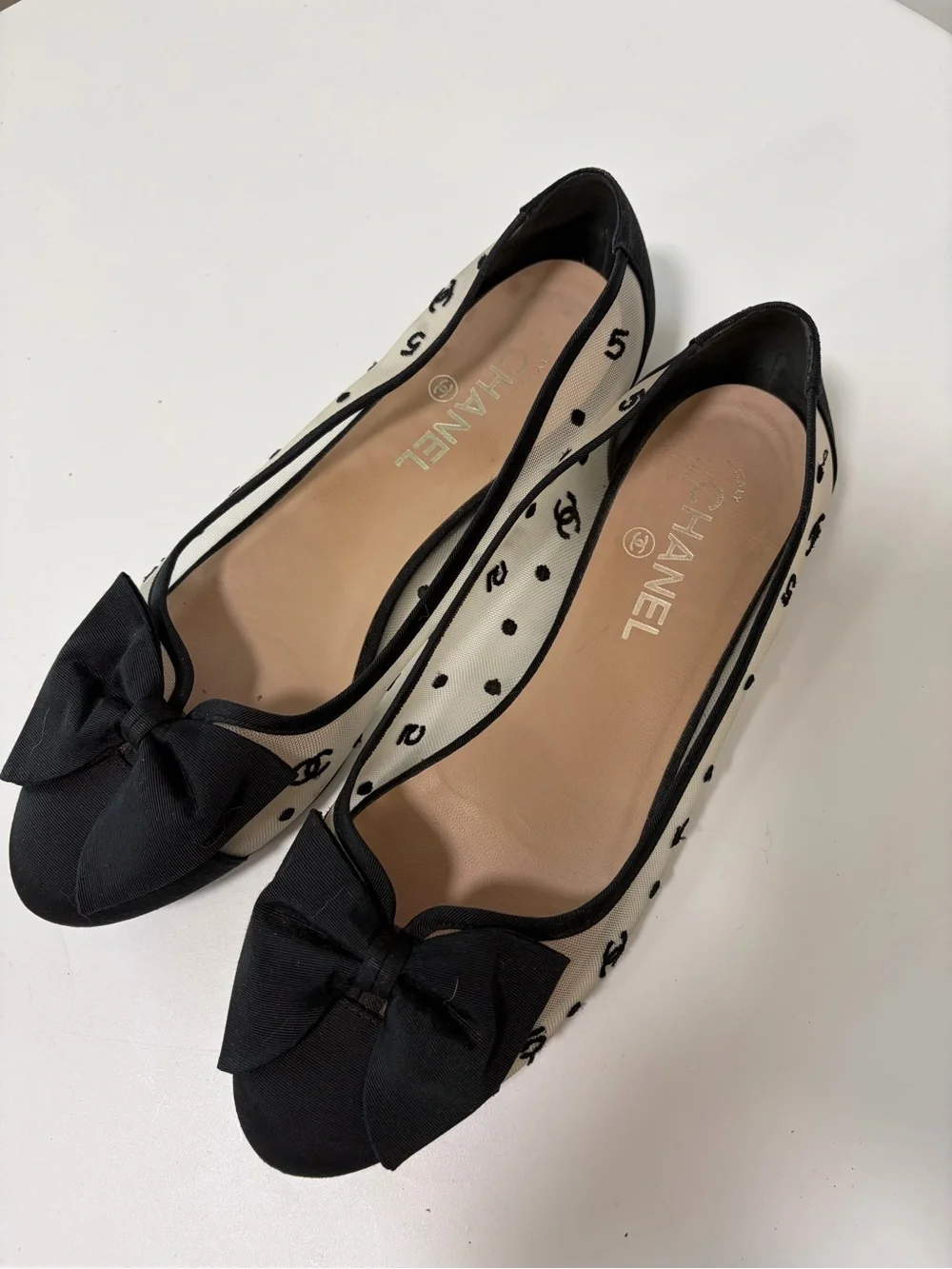 CHANEL Black & Mesh Ballet Flats size 39.5